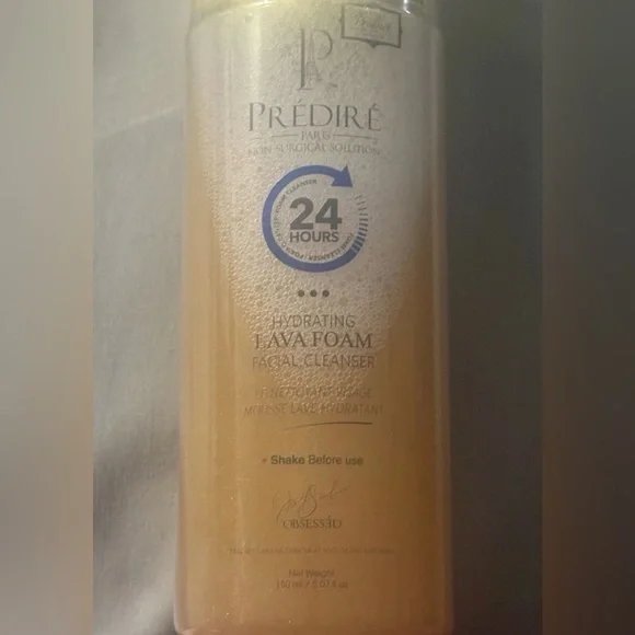 Predire Paris Hydrating Lava Foam Gold Facial Cleanser Rich With vitamin E & A - Picture 3 of 5